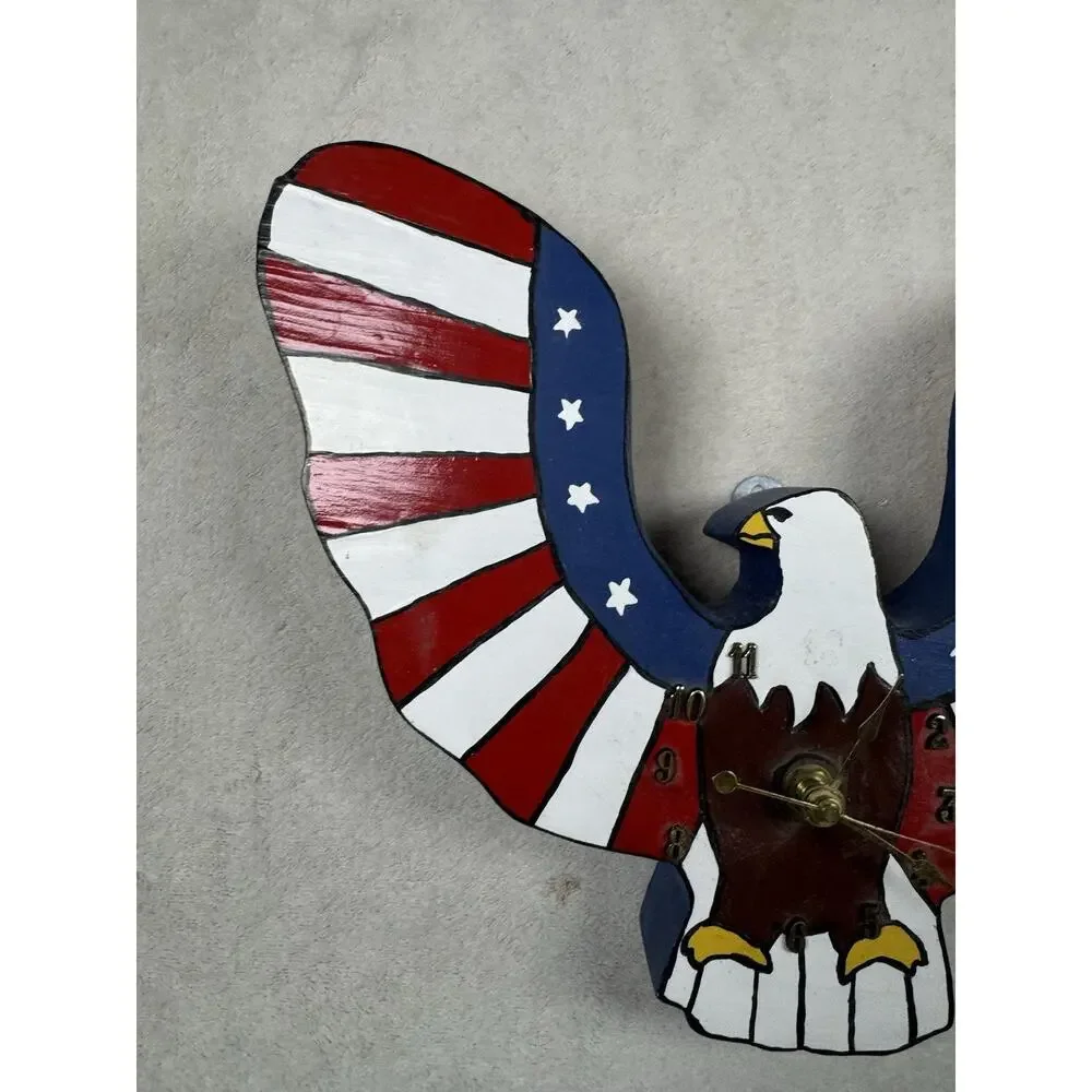 Giftco USA Wooden Patriotic Bald Eagle Quartz Wall Clock Hand Painted Americana